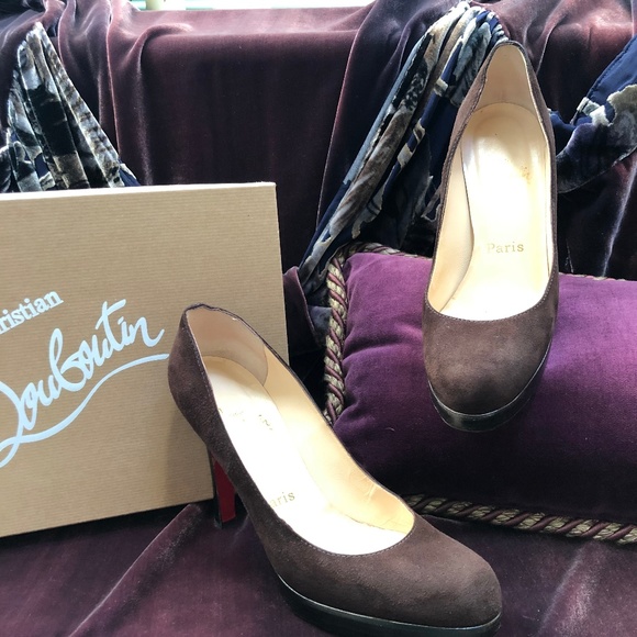 Louboutin Brown Suede Pump - Picture 1 of 8